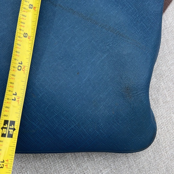 Blue leather MCM Crossbody - Picture 8 of 11